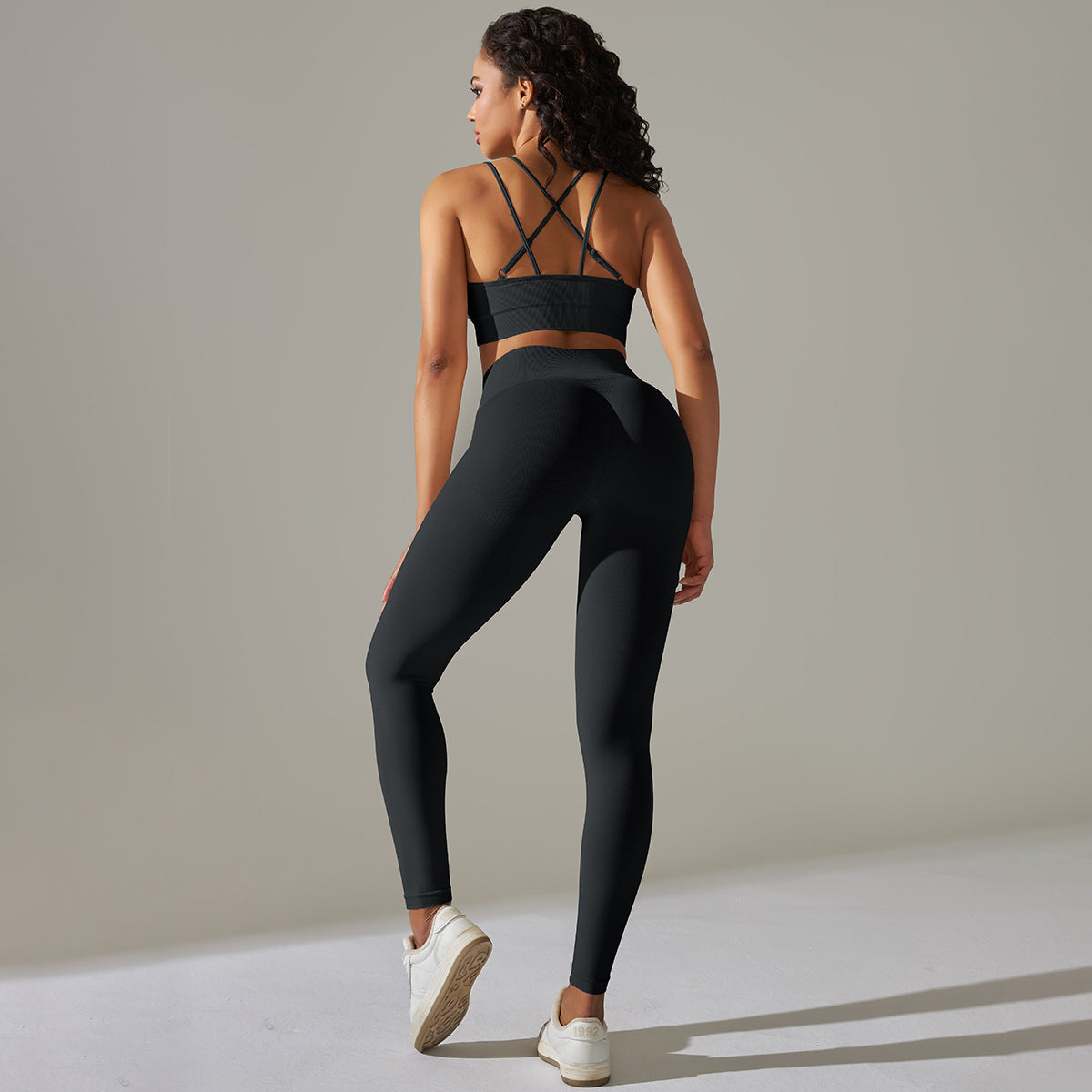 Everful Completo Yoga Senza Cuciture a Costine Donna Vita Alta Controllo Pancia Reggiseno Sportivo Leggings Pantaloncini