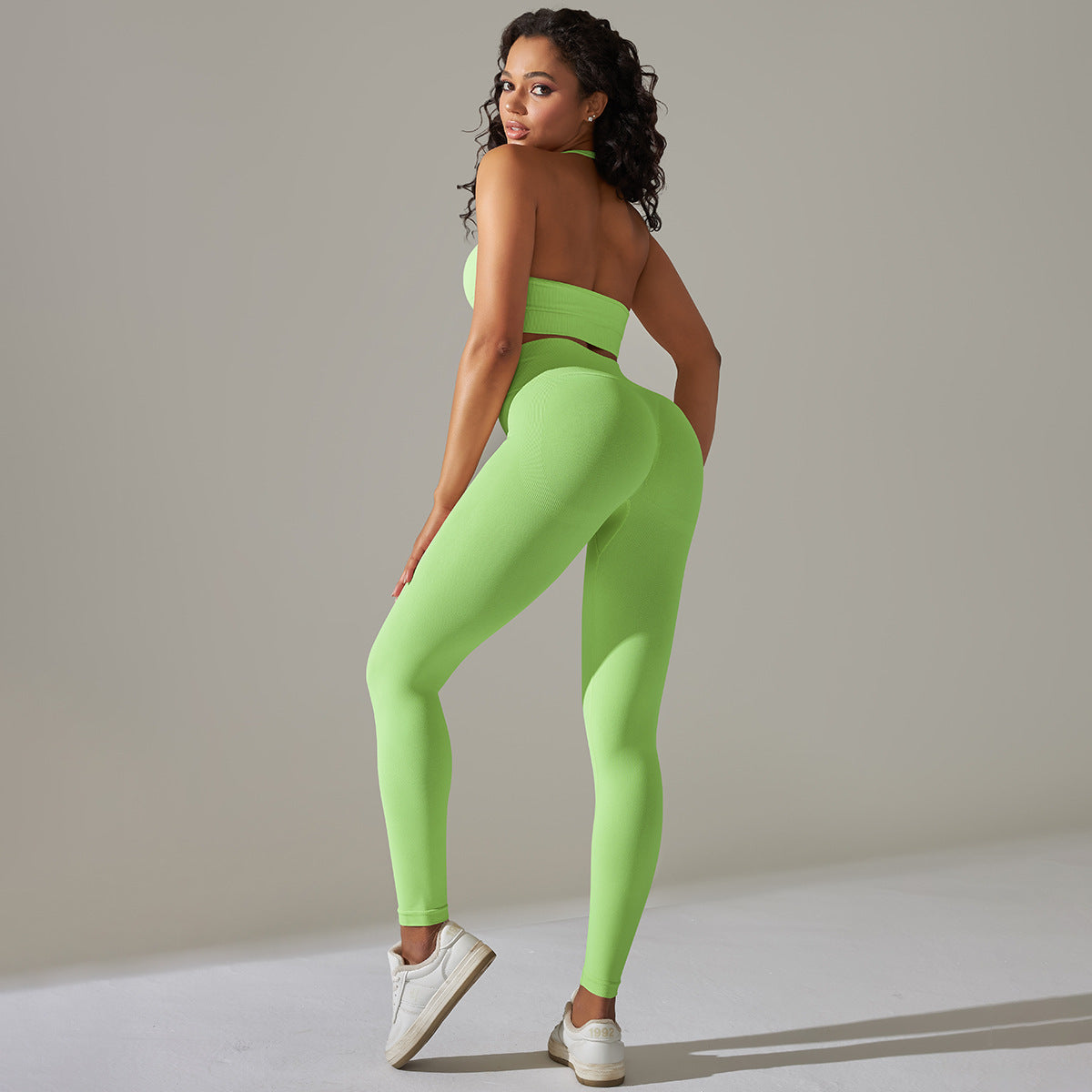 Everful Completo Yoga Senza Cuciture a Costine Donna Vita Alta Controllo Pancia Reggiseno Sportivo Leggings Pantaloncini