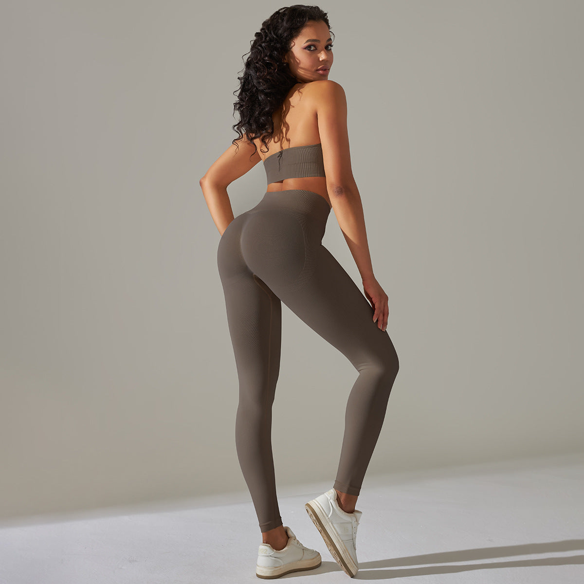 Everful Completo Yoga Senza Cuciture a Costine Donna Vita Alta Controllo Pancia Reggiseno Sportivo Leggings Pantaloncini